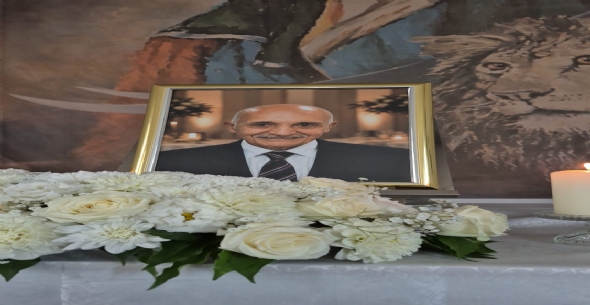 Mer. �smet ALTUNOK'un K�rk� - Almanya Berlin